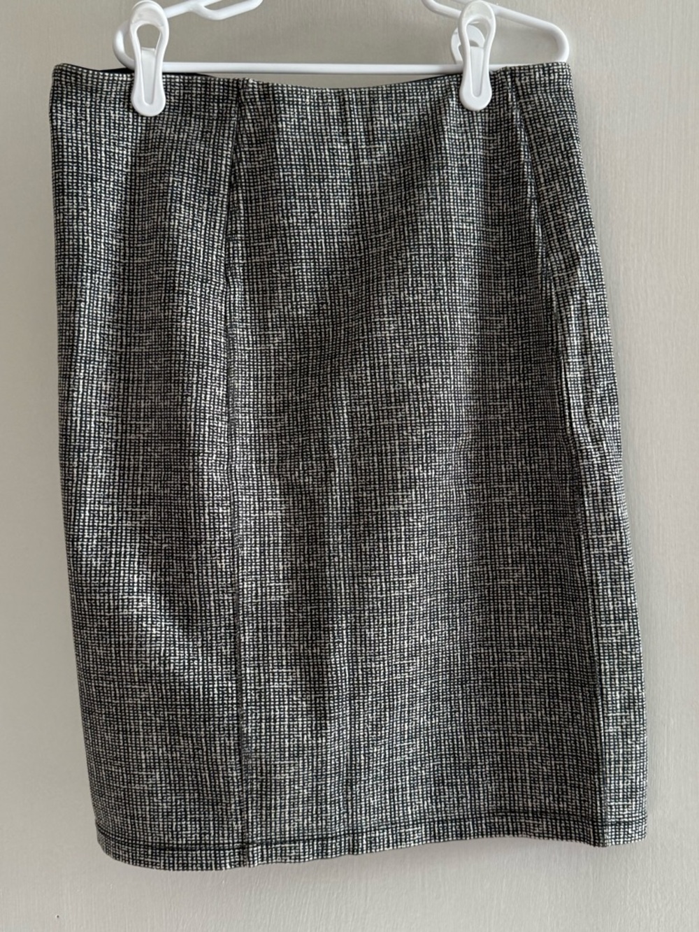 Liverpool Jeans Company Charcoal Textured Pencil Skirt Size 4